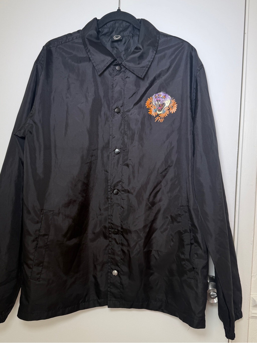 Heff Black Men's Coach Jacket With Embroidered Tiger Accent Xl
